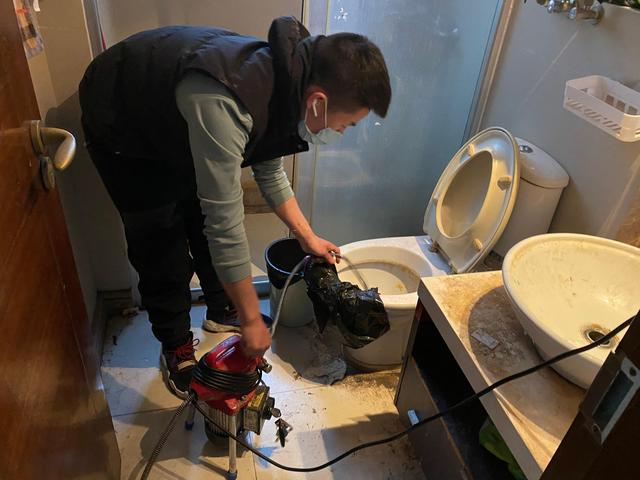 明水马桶疏通-疏通下水道