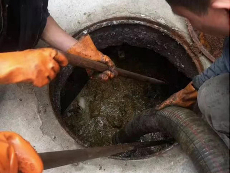 明水化油池、化粪池清理要做哪些安全措施？